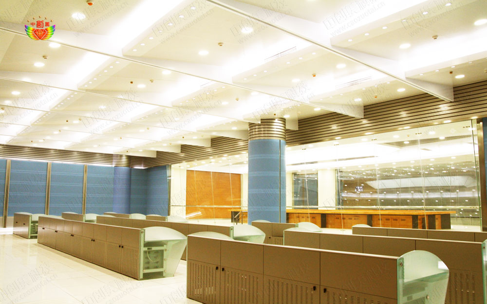 機(jī)場控制臺(tái)現(xiàn)場圖